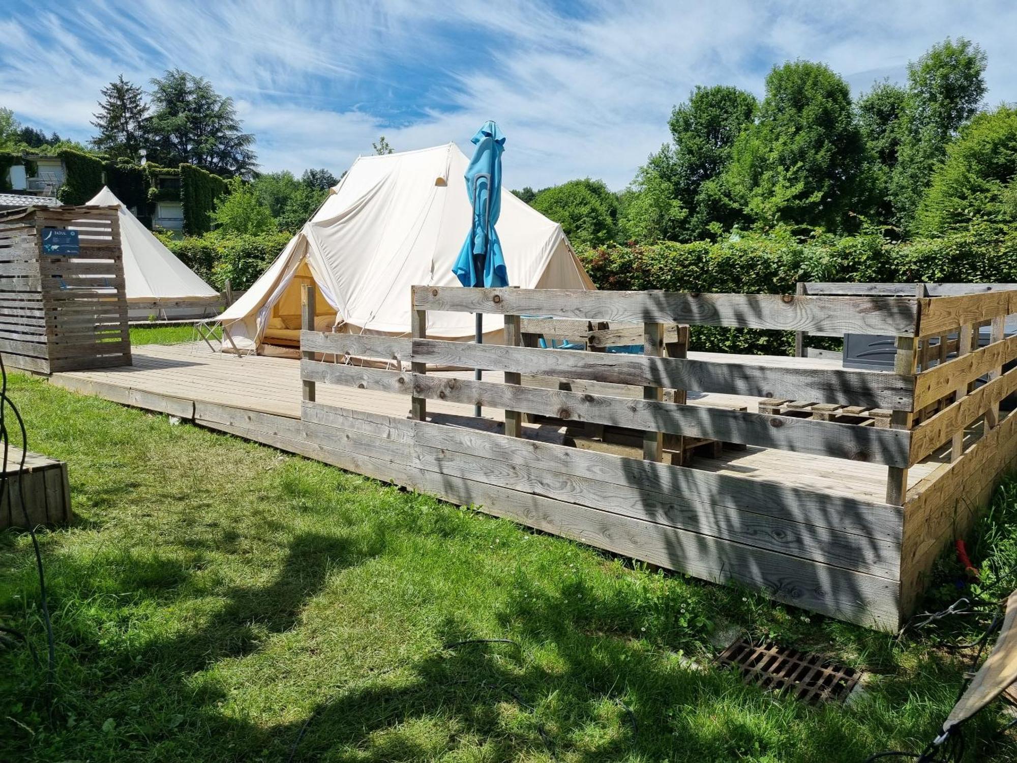 Camping Le Hameau Des Pecheurs Hotel Novalaise Værelse billede